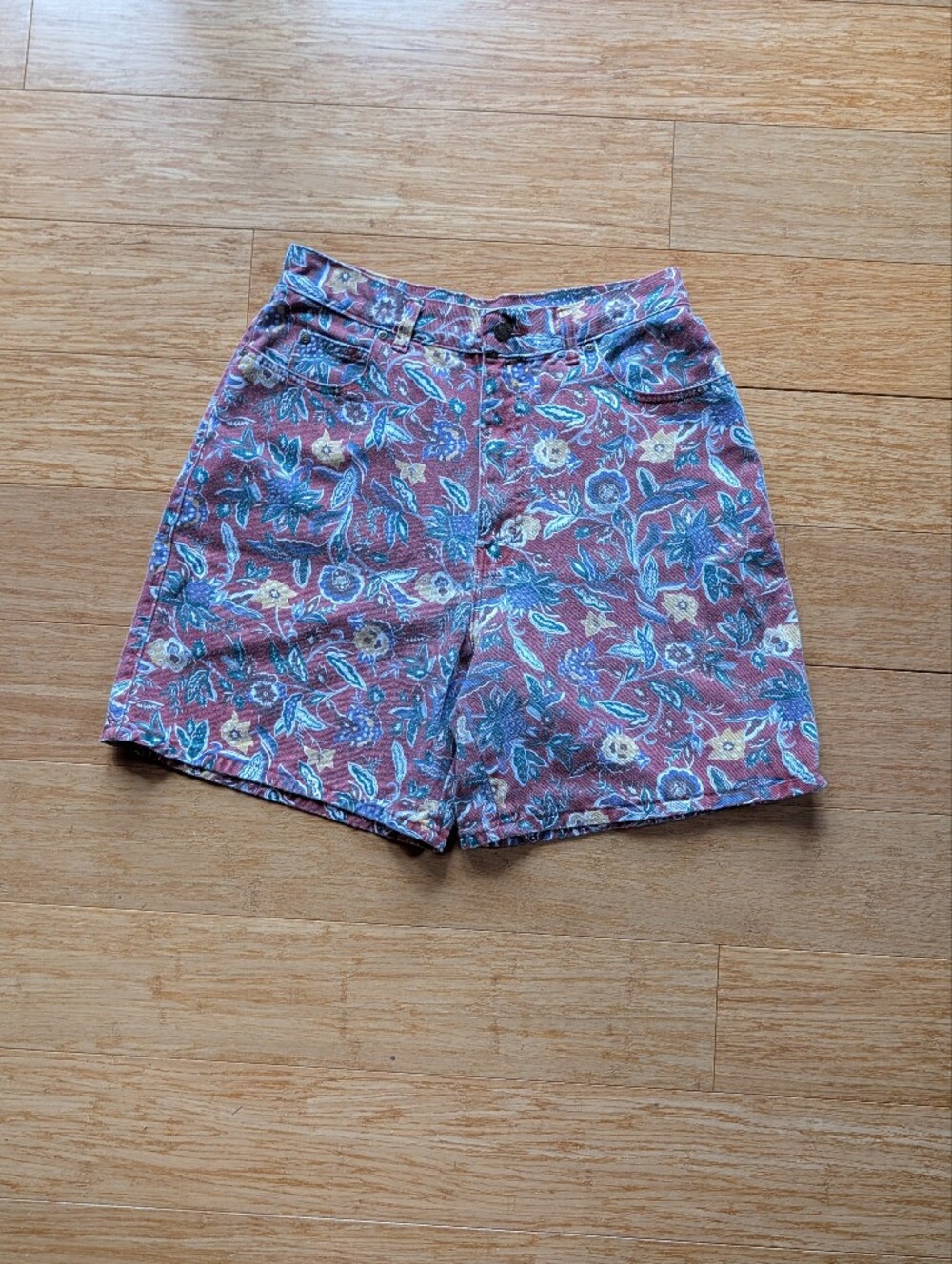 Floral Print High-Waist Shorts — Rust Pink Blue